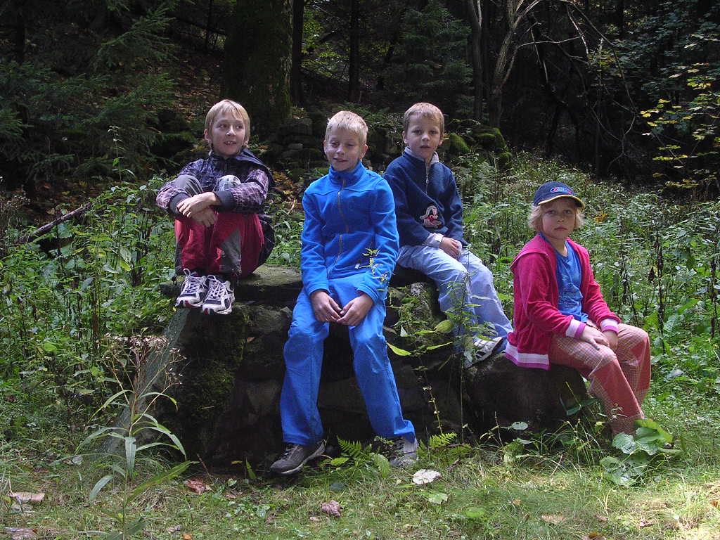 Část členů klubu Saturn.