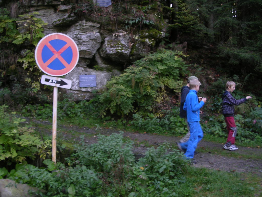 Klub jde kolem Satiny