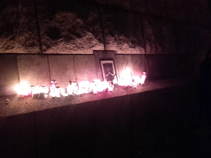 Svíčka pro Jiřího - setkání skautů pod kyvadlem v Praze, 16. ledna 2017 od 19 hodin