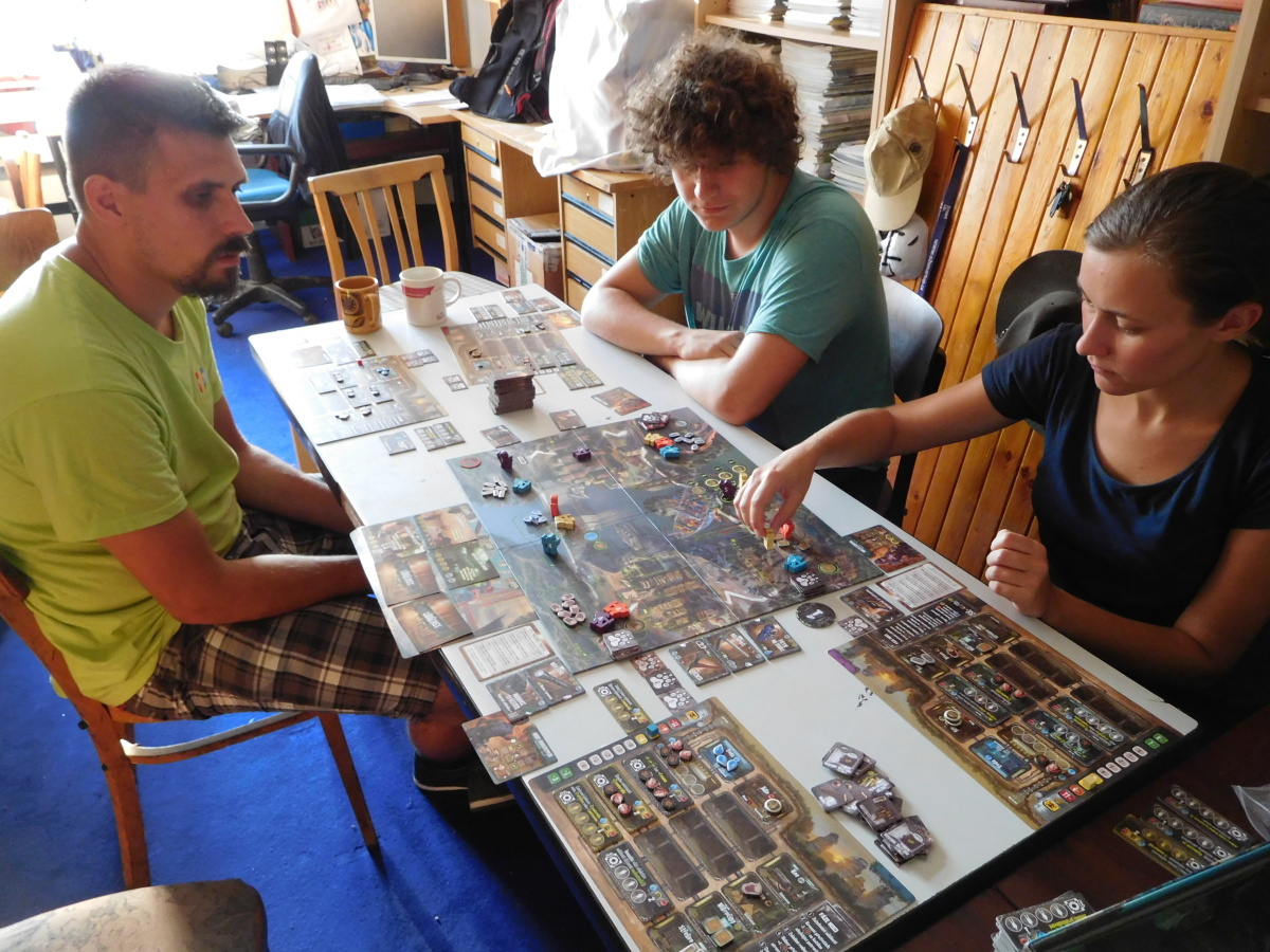 Zahrajte si Pustinu!