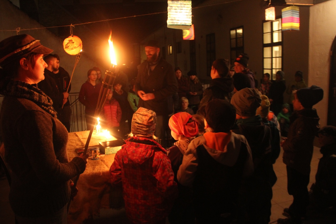 Obrázek ke článku Uličky 2019: V brněnských Stínadlech se Vontové postavili bezpráví a zvolili nového Velkého Vonta