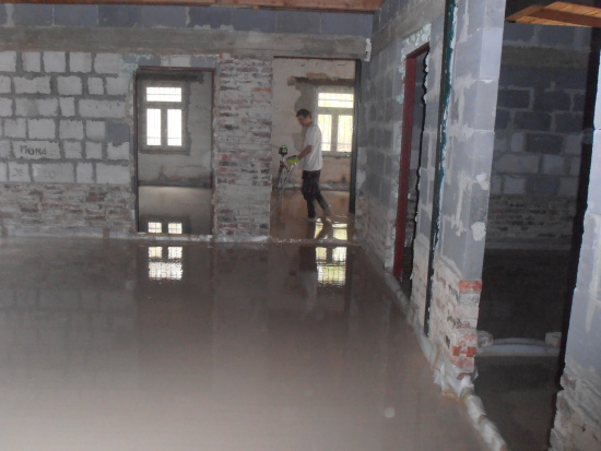 Pokračujeme dále...